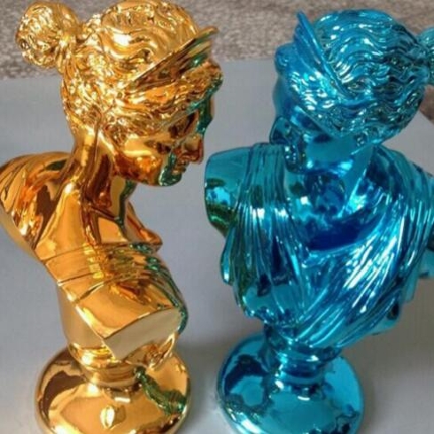 德力玻璃工藝品 流光溢彩的藝術世界