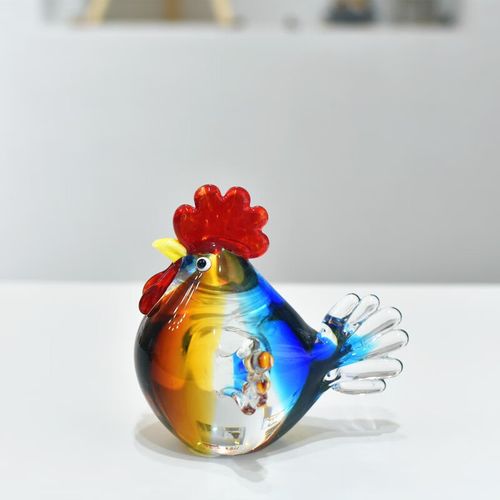 流光溢彩，啼鳴生趣——?jiǎng)?chuàng)意琉璃玻璃水晶小公雞母雞擺件